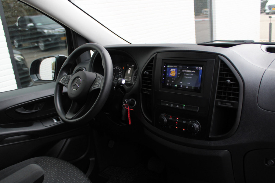 Mercedes-Benz Vito 116 CDI / Aut / DC / 2x Schuifdeur / Led-Xenon / Apple Carplay / Navi / Camera / Vol Opties / NIEUWSTAAT Mercedes-Benz Vito 116 CDI / Aut / DC / 2x Schuifdeur / Led-Xenon / Apple Carplay / Navi / Camera / Vol Opties / NIEUWSTAAT