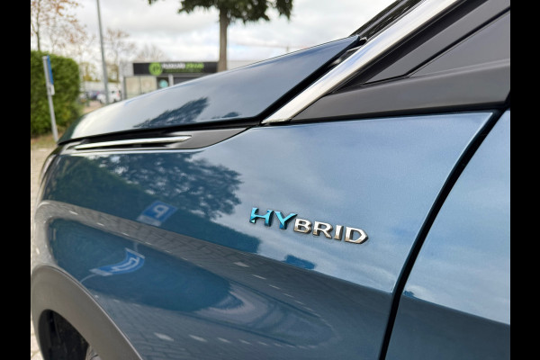 Peugeot 3008 1.6 HYbrid 225 GT - Automaat - Pano/schuifdak - Navi - Camera Peugeot 3008 1.6 HYbrid 225 GT - Automaat - Pano/schuifdak - Navi - Camera