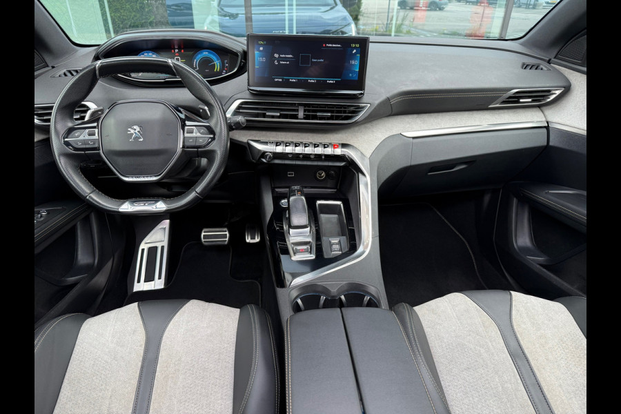 Peugeot 3008 1.6 HYbrid 225 GT - Automaat - Pano/schuifdak - Navi - Camera Peugeot 3008 1.6 HYbrid 225 GT - Automaat - Pano/schuifdak - Navi - Camera