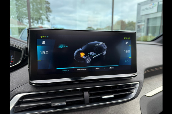 Peugeot 3008 1.6 HYbrid 225 GT - Automaat - Pano/schuifdak - Navi - Camera Peugeot 3008 1.6 HYbrid 225 GT - Automaat - Pano/schuifdak - Navi - Camera