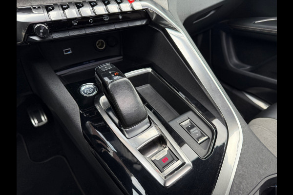 Peugeot 3008 1.6 HYbrid 225 GT - Automaat - Pano/schuifdak - Navi - Camera Peugeot 3008 1.6 HYbrid 225 GT - Automaat - Pano/schuifdak - Navi - Camera