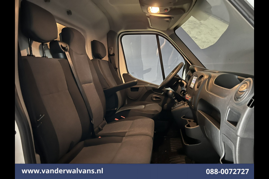Renault Master 2.3 dCi 131pk L3H2 Euro6 Airco | Camera | Navigatie | Cruisecontrol | Parkeersensoren Bijrijdersbank Renault Master 2.3 dCi 131pk L3H2 Euro6 Airco | Camera | Navigatie | Cruisecontrol | Parkeersensoren Bijrijdersbank