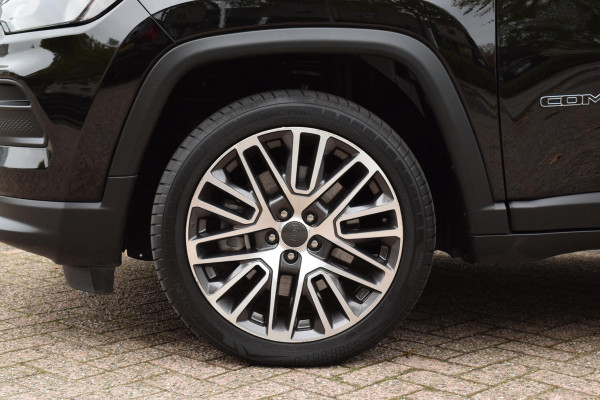 Jeep Compass 4xe 190 Plug-in Hybrid Electric Limited Lease Ed. Jeep Compass 4xe 190 Plug-in Hybrid Electric Limited Lease Ed.