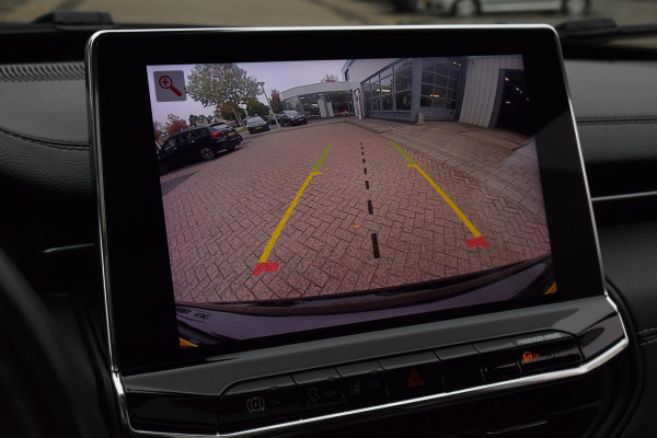 Jeep Compass 4xe 190 Plug-in Hybrid Electric Limited Lease Ed. Jeep Compass 4xe 190 Plug-in Hybrid Electric Limited Lease Ed.