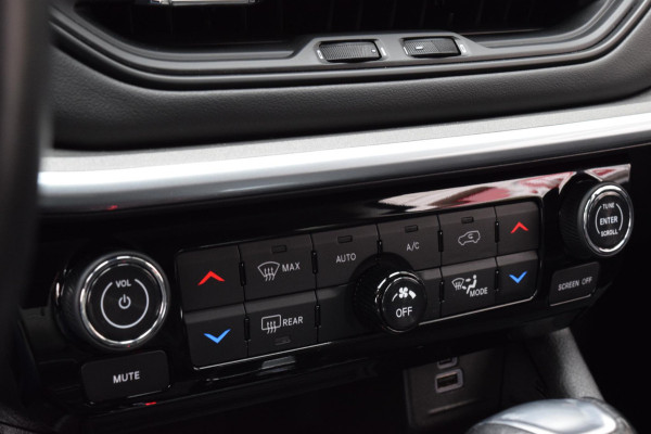 Jeep Compass 4xe 190 Plug-in Hybrid Electric Limited Lease Ed. Jeep Compass 4xe 190 Plug-in Hybrid Electric Limited Lease Ed.