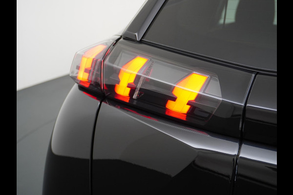Peugeot e-2008 EV Allure 50 kWh 3 FASE LADEN | RIJKLAARPRIJS INCL. 12MND BOVAG | CAMERA