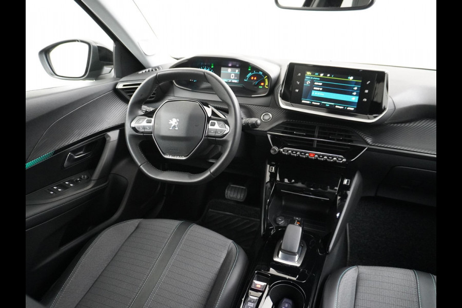 Peugeot e-2008 EV Allure 50 kWh 3 FASE LADEN | RIJKLAARPRIJS INCL. 12MND BOVAG | CAMERA