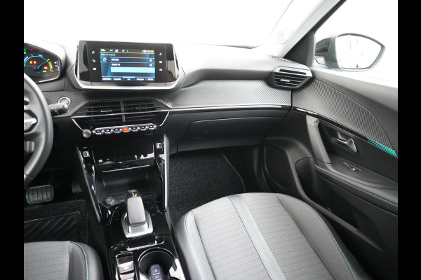 Peugeot e-2008 EV Allure 50 kWh 3 FASE LADEN | RIJKLAARPRIJS INCL. 12MND BOVAG | CAMERA