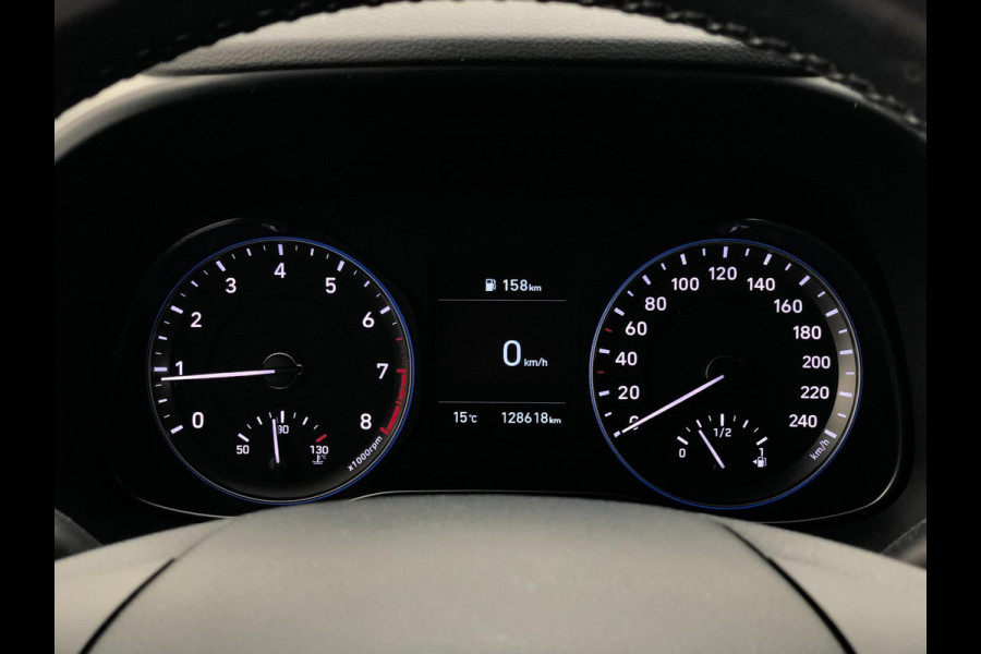 Hyundai Kona 1.0 T-GDI Comfort | Navi, Cruise, Clima, DAB, Camera, Carplay/Android | Goed Onderhouden! | Hyundai Kona 1.0 T-GDI Comfort | Navi, Cruise, Clima, DAB, Camera, Carplay/Android | Goed Onderhouden! |