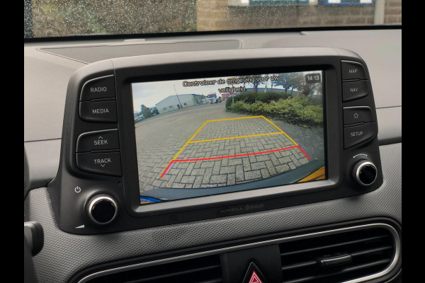 Hyundai Kona 1.0 T-GDI Comfort | Navi, Cruise, Clima, DAB, Camera, Carplay/Android | Goed Onderhouden! | Hyundai Kona 1.0 T-GDI Comfort | Navi, Cruise, Clima, DAB, Camera, Carplay/Android | Goed Onderhouden! |