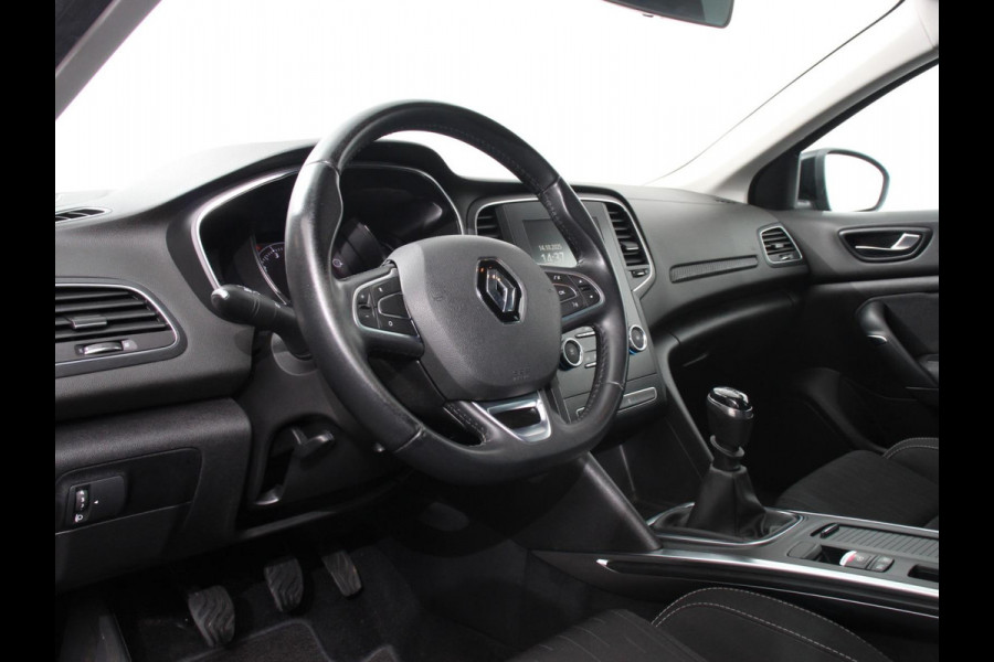 Renault MEGANE Estate 1.3 TCe Limited Cruise control Climate control Navigatie Parkeersensoren achter Lichtmetalen velgen LED Renault MEGANE Estate 1.3 TCe Limited Cruise control Climate control Navigatie Parkeersensoren achter Lichtmetalen velgen LED