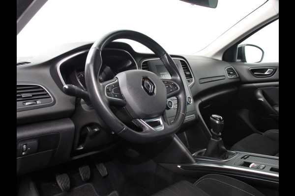 Renault MEGANE Estate 1.3 TCe Limited Cruise control Climate control Navigatie Parkeersensoren achter Lichtmetalen velgen LED Renault MEGANE Estate 1.3 TCe Limited Cruise control Climate control Navigatie Parkeersensoren achter Lichtmetalen velgen LED