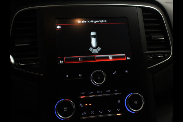 Renault MEGANE Estate 1.3 TCe Limited Cruise control Climate control Navigatie Parkeersensoren achter Lichtmetalen velgen LED Renault MEGANE Estate 1.3 TCe Limited Cruise control Climate control Navigatie Parkeersensoren achter Lichtmetalen velgen LED