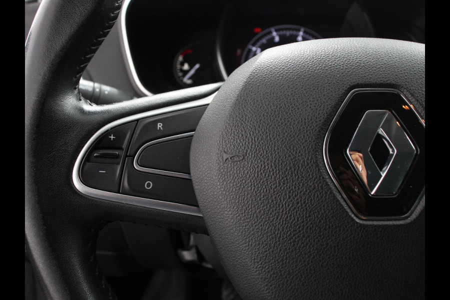 Renault MEGANE Estate 1.3 TCe Limited Cruise control Climate control Navigatie Parkeersensoren achter Lichtmetalen velgen LED Renault MEGANE Estate 1.3 TCe Limited Cruise control Climate control Navigatie Parkeersensoren achter Lichtmetalen velgen LED