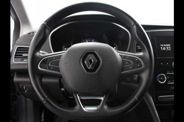 Renault MEGANE Estate 1.3 TCe Limited Cruise control Climate control Navigatie Parkeersensoren achter Lichtmetalen velgen LED Renault MEGANE Estate 1.3 TCe Limited Cruise control Climate control Navigatie Parkeersensoren achter Lichtmetalen velgen LED