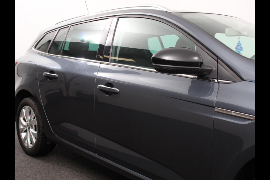 Renault MEGANE Estate 1.3 TCe Limited Cruise control Climate control Navigatie Parkeersensoren achter Lichtmetalen velgen LED Renault MEGANE Estate 1.3 TCe Limited Cruise control Climate control Navigatie Parkeersensoren achter Lichtmetalen velgen LED