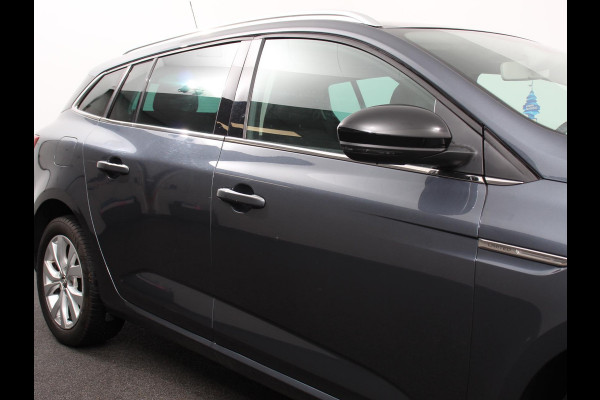Renault MEGANE Estate 1.3 TCe Limited Cruise control Climate control Navigatie Parkeersensoren achter Lichtmetalen velgen LED Renault MEGANE Estate 1.3 TCe Limited Cruise control Climate control Navigatie Parkeersensoren achter Lichtmetalen velgen LED