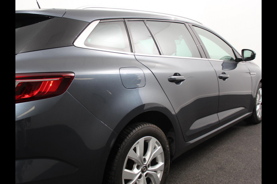 Renault MEGANE Estate 1.3 TCe Limited Cruise control Climate control Navigatie Parkeersensoren achter Lichtmetalen velgen LED Renault MEGANE Estate 1.3 TCe Limited Cruise control Climate control Navigatie Parkeersensoren achter Lichtmetalen velgen LED