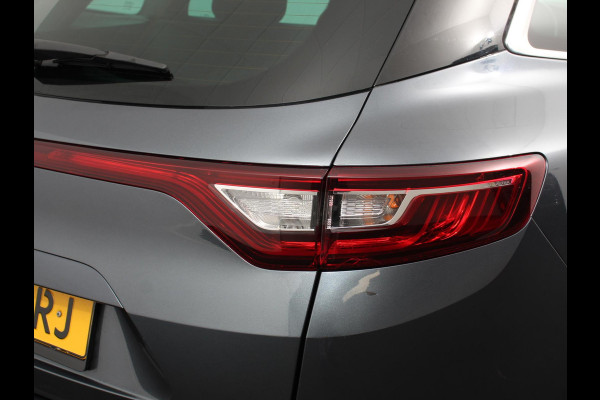 Renault MEGANE Estate 1.3 TCe Limited Cruise control Climate control Navigatie Parkeersensoren achter Lichtmetalen velgen LED Renault MEGANE Estate 1.3 TCe Limited Cruise control Climate control Navigatie Parkeersensoren achter Lichtmetalen velgen LED