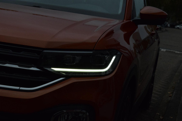Volkswagen T-Cross 1.0 TSI Style|Led|18"|ACC|Virtual|Carplay