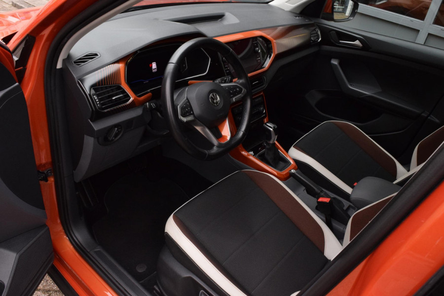 Volkswagen T-Cross 1.0 TSI Style|Led|18"|ACC|Virtual|Carplay