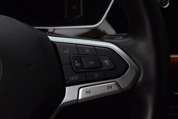 Volkswagen T-Cross 1.0 TSI Style|Led|18"|ACC|Virtual|Carplay