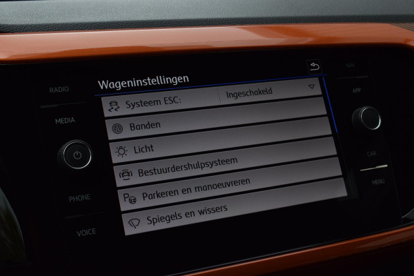 Volkswagen T-Cross 1.0 TSI Style|Led|18"|ACC|Virtual|Carplay
