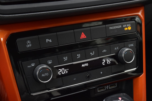 Volkswagen T-Cross 1.0 TSI Style|Led|18"|ACC|Virtual|Carplay