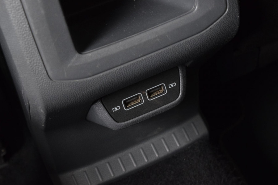 Volkswagen T-Cross 1.0 TSI Style|Led|18"|ACC|Virtual|Carplay