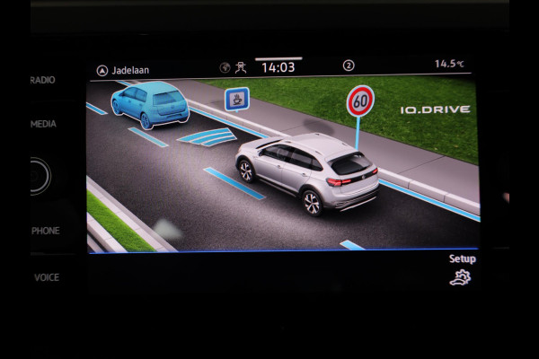 Volkswagen Taigo 1.0 TSI R-Line Edition 116 pk Automaat (DSG) | Verlengde garantie | Navigatie | Parkeersensoren | Achteruitrijcamera | Black Style pakket | Stoelverwarming | R-Line | Volkswagen Taigo 1.0 TSI R-Line Edition 116 pk Automaat (DSG) | Verlengde garantie | Navigatie | Parkeersensoren | Achteruitrijcamera | Black Style pakket | Stoelverwarming | R-Line |