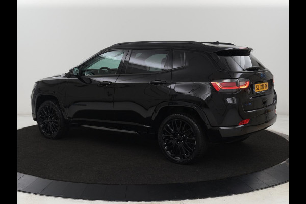 Jeep Compass 4xe 240 Plug-in Hybrid Electric S | Leder | Stoel & stuurverwarming | Adaptive cruise | Camera | Carplay | Keyless | Elektrische stoelen | 19'' | Digital Cockpit | Navigatie | PHEV | Plug In
