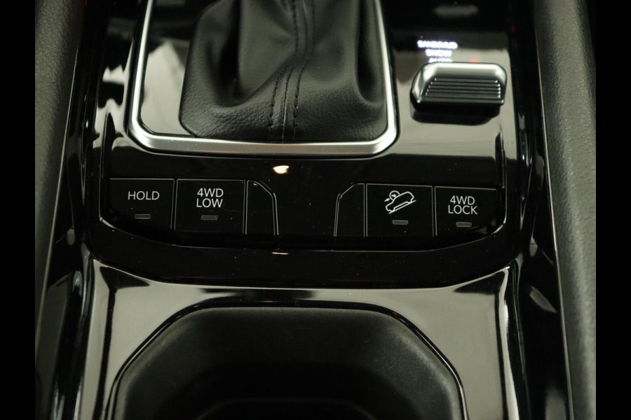 Jeep Compass 4xe 240 Plug-in Hybrid Electric S | Leder | Stoel & stuurverwarming | Adaptive cruise | Camera | Carplay | Keyless | Elektrische stoelen | 19'' | Digital Cockpit | Navigatie | PHEV | Plug In