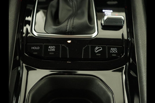 Jeep Compass 4xe 240 Plug-in Hybrid Electric S | Leder | Stoel & stuurverwarming | Adaptive cruise | Camera | Carplay | Keyless | Elektrische stoelen | 19'' | Digital Cockpit | Navigatie | PHEV | Plug In