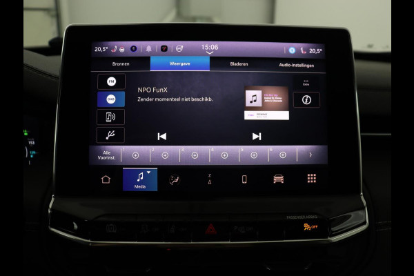 Jeep Compass 4xe 240 Plug-in Hybrid Electric S | Leder | Stoel & stuurverwarming | Adaptive cruise | Camera | Carplay | Keyless | Elektrische stoelen | 19'' | Digital Cockpit | Navigatie | PHEV | Plug In