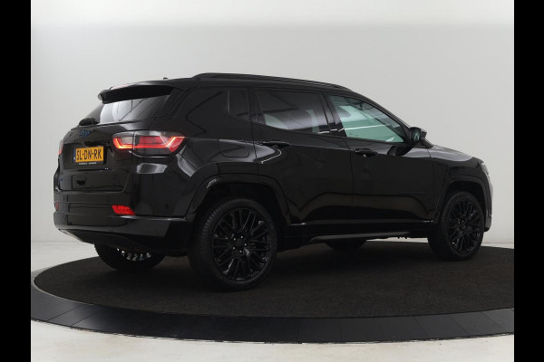 Jeep Compass 4xe 240 Plug-in Hybrid Electric S | Leder | Stoel & stuurverwarming | Adaptive cruise | Camera | Carplay | Keyless | Elektrische stoelen | 19'' | Digital Cockpit | Navigatie | PHEV | Plug In