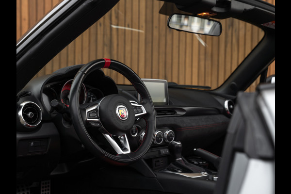Abarth 124 Spider | Automaat | Bose | Camera | Navi | Stoelverwarming Abarth 124 Spider | Automaat | Bose | Camera | Navi | Stoelverwarming