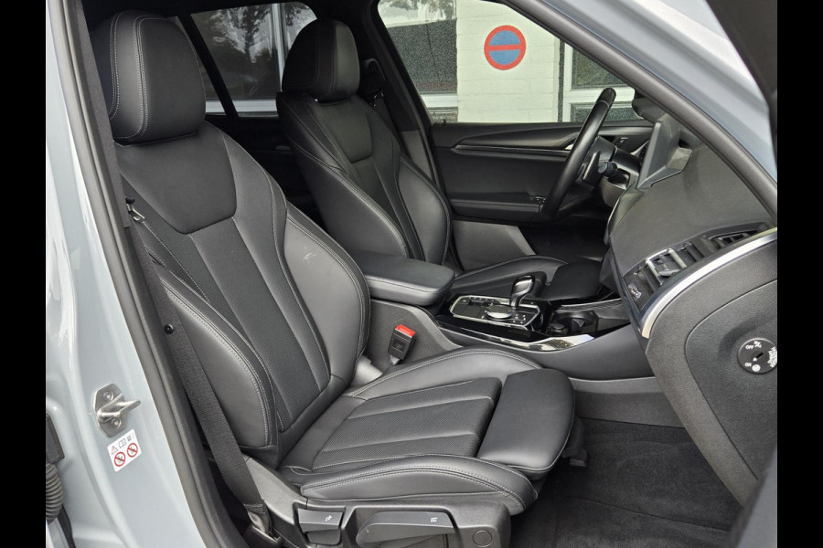 BMW X3 xDrive30e M SPORT | ELEKTR. TREKHAAK | 20 INCH LM VELGEN | CAMERA | BMW LIVE COCKPIT |