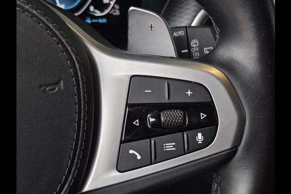 BMW X3 xDrive30e M SPORT | ELEKTR. TREKHAAK | 20 INCH LM VELGEN | CAMERA | BMW LIVE COCKPIT |