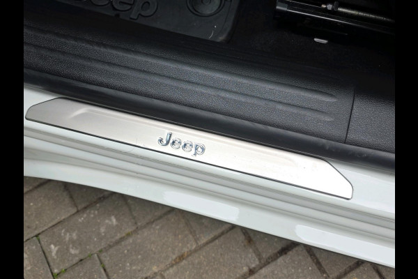 Jeep Compass 4xe 240 Plug-in Hybrid Electric S | Automaat | 4x4 | Volleder | Stoelen Elektrisch | Achtrijcamera/Parkeersensoren |