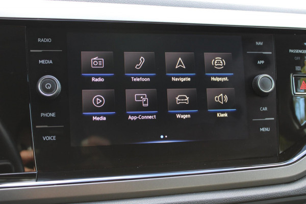 Volkswagen Polo 1.0 TSI R-Line Edition Airco CarPlay Pdc Nap Volkswagen Polo 1.0 TSI R-Line Edition Airco CarPlay Pdc Nap