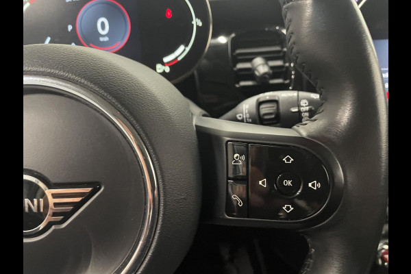 MINI Cooper 1.5 136pk DCT-7 Aut. Serious Business Navigatie Apple Carplay/Android Auto Parkeersensoren achter Cruise Control Virtual Cockpit Full LED Climate Control