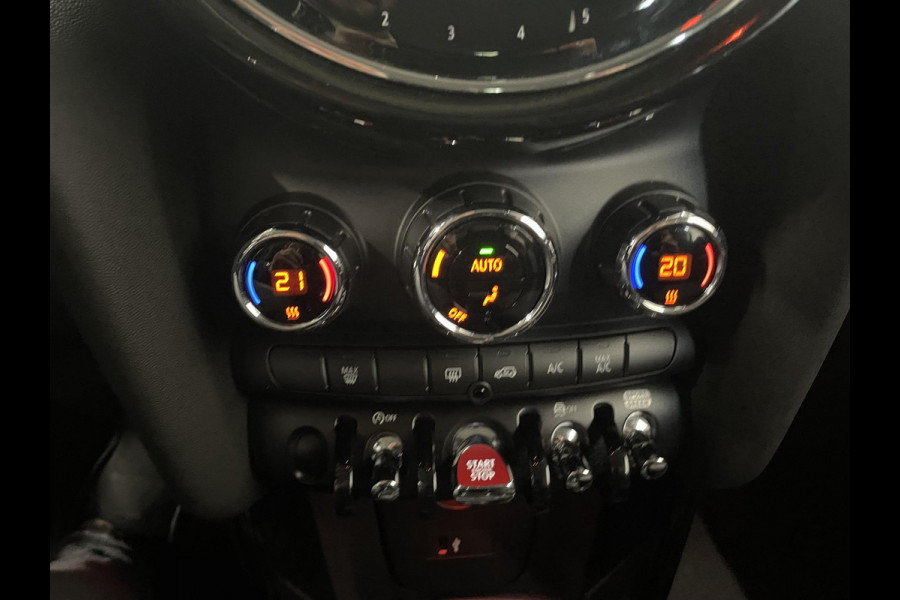 MINI Cooper 1.5 136pk DCT-7 Aut. Serious Business Navigatie Apple Carplay/Android Auto Parkeersensoren achter Cruise Control Virtual Cockpit Full LED Climate Control