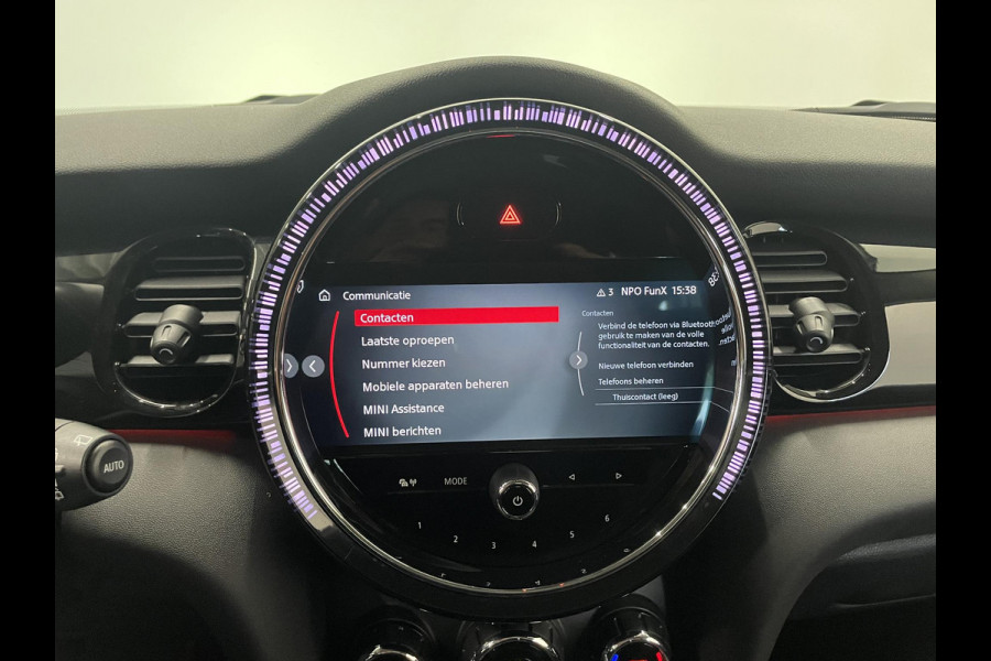 MINI Cooper 1.5 136pk DCT-7 Aut. Serious Business Navigatie Apple Carplay/Android Auto Parkeersensoren achter Cruise Control Virtual Cockpit Full LED Climate Control