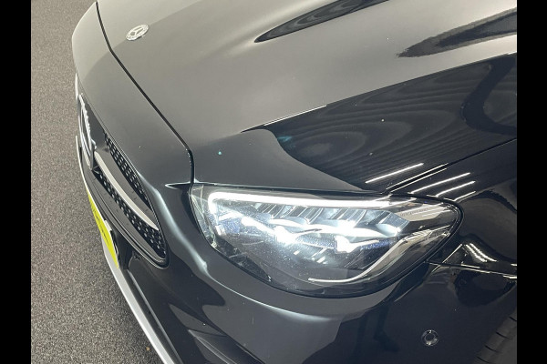 Mercedes-Benz E-Klasse 300e PHEV AMG Line Auto. Estate Panoramadak Navigatie Appel Carplay/ Android Auto Parkeersensoren Cruise Control Led Burmester Soundsystem Sfeerverlichting Elektrische achterklep Climate Control