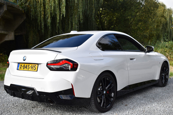 BMW 2 Serie Coupé 218IA 2.0 157PK AUT. M-SPORT HARMANN-KARDON/CARPLAY/ALCANTARA-LEDER BMW 2 Serie Coupé 218IA 2.0 157PK AUT. M-SPORT HARMANN-KARDON/CARPLAY/ALCANTARA-LEDER