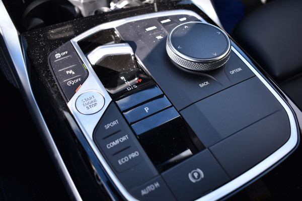 BMW 2 Serie Coupé 218IA 2.0 157PK AUT. M-SPORT HARMANN-KARDON/CARPLAY/ALCANTARA-LEDER BMW 2 Serie Coupé 218IA 2.0 157PK AUT. M-SPORT HARMANN-KARDON/CARPLAY/ALCANTARA-LEDER