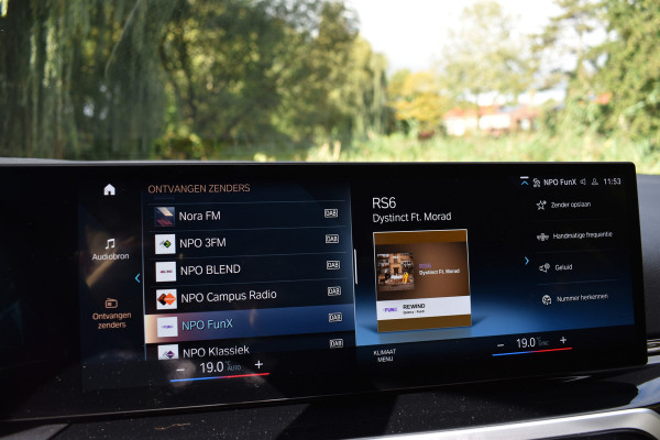 BMW 2 Serie Coupé 218IA 2.0 157PK AUT. M-SPORT HARMANN-KARDON/CARPLAY/ALCANTARA-LEDER BMW 2 Serie Coupé 218IA 2.0 157PK AUT. M-SPORT HARMANN-KARDON/CARPLAY/ALCANTARA-LEDER