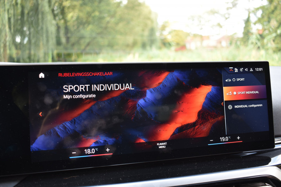 BMW 2 Serie Coupé 218IA 2.0 157PK AUT. M-SPORT HARMANN-KARDON/CARPLAY/ALCANTARA-LEDER BMW 2 Serie Coupé 218IA 2.0 157PK AUT. M-SPORT HARMANN-KARDON/CARPLAY/ALCANTARA-LEDER