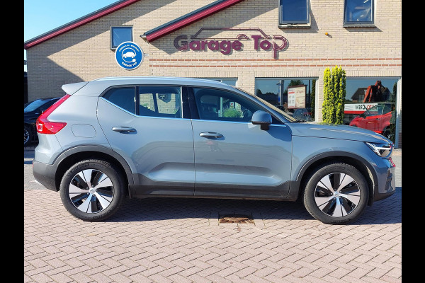 Volvo XC40 1.5 T4 Plug-in hybrid Core Bright | WinterPack | Camera | NAP Volvo XC40 1.5 T4 Plug-in hybrid Core Bright | WinterPack | Camera | NAP