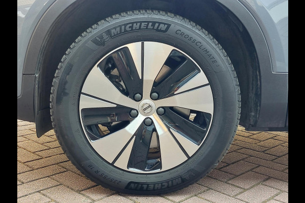 Volvo XC40 1.5 T4 Plug-in hybrid Core Bright | WinterPack | Camera | NAP Volvo XC40 1.5 T4 Plug-in hybrid Core Bright | WinterPack | Camera | NAP